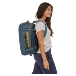 Patagonia Black Hole Duffel 40L Abalone Blue W/Ink Black -Bester Angel Laden 49338 ABIN ALL 4